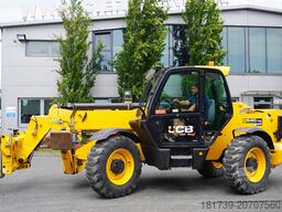 JCB 540-140 telescopic loader / 14 m range
