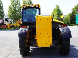 JCB 535-95 / 3.5 T / range 9.5 m / joystick