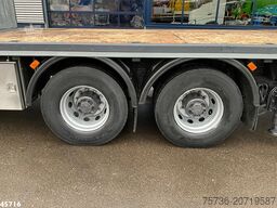 Volvo FH 400 8x4 Fassi 80 Tonmeter laadkraan