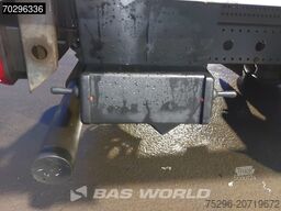 Mercedes Atego 818 4X2 8tonner Automatic 1000kg Ladebord...