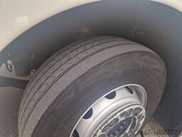 MAN TGX 18.420 4x2 LL Koffer LBW MBB Intarder