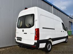 MERCEDES-BENZ Sprinter 319 CDI Hochdach/AHK 3.5/Automatik