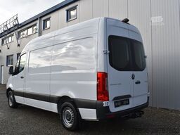 MERCEDES-BENZ Sprinter 319 CDI Hochdach/AHK 3.5/Automatik