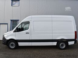 MERCEDES-BENZ Sprinter 319 CDI Hochdach/AHK 3.5/Automatik