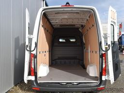 MERCEDES-BENZ Sprinter 319 CDI Hochdach/AHK 3.5/Automatik
