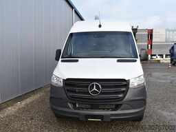 MERCEDES-BENZ Sprinter 319 CDI Hochdach/AHK 3.5/Automatik