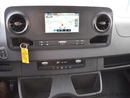 MERCEDES-BENZ Sprinter 319 CDI Hochdach/AHK 3.5/Automatik