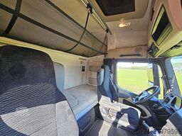 MERCEDES-BENZ ACTROS 1843