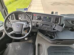 SCANIA P250 19.5T AIRCO LIFT