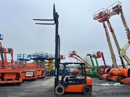 Doosan B50X5 5T 6m Triplex non-marking (1840)