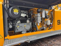 Liebherr R926 Semi Long