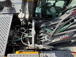 Volvo EC 250 EL 900 HOURS !! LIKE NEW !!