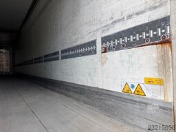 Schmitz Cargobull SCB*S3B FRIGO CARRIER VECTOR 1950 Mt - BI-TEMP ...