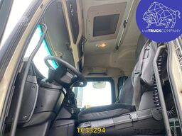 Mercedes-Benz Actros 1843