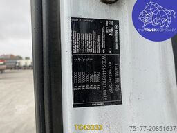 Mercedes-Benz Arocs 1943