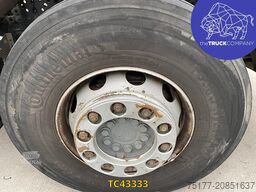 Mercedes-Benz Arocs 1943