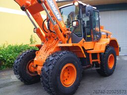 DOOSAN DL250-3 /Reifen neu/Partikelfilter Stufe IIIB