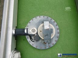 Renault Premium 270 dxi 4x2 fuel tank 13.7 m3 / 4 comp