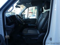 Volkswagen Crafter 35 Kombi 35 LR Maxi 8SITZER/RAMPE/KAM/TEMP