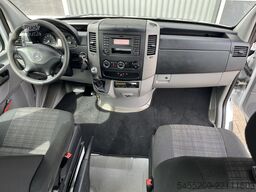Mercedes-Benz Sprinter 513 CDI 130pk DC Laadkraan Hiab 017T A...