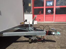 SARIS FW 3,06x1,54 mit 2m Innenhöhe & Verkaufsklappe!