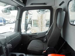 Mercedes-Benz Arocs 2633 flatbed truck / Crane FASSI