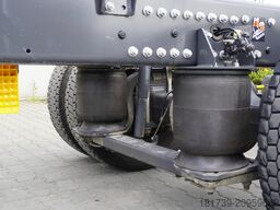 Renault D16 / Chassis 7.1 m / Differential lock