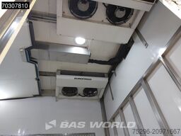 Mercedes Antos 1924 4X2 EuroFrigo 2000kg underfold tailg...