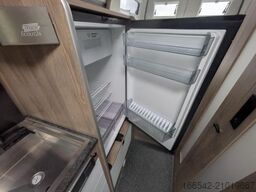 La Strada Avanti EB 180PS/Autom/Lithium/Solar/Markise