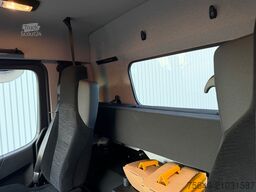 Mercedes-Benz Arocs 3253 L 8x4/4 Arocs 3253 L 8x4/4, MultimediaCockpit, Navi, Motorabtrieb