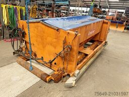 4000 L TC Salzstreuer ca. 4m³ 4000 L TC Salzstreuer ca. 4m³