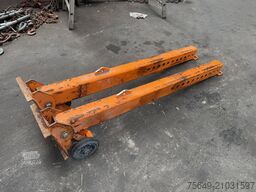  4000 L TC Salzstreuer ca. 4m³ 4000 L TC Salzstreuer ca. 4m³