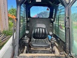 Bobcat 763 Skid-Steer Loader with Bucket, Grapple and Pal