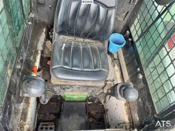 Bobcat 763 Skid-Steer Loader with Bucket, Grapple and Pal