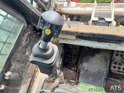 Bobcat 763 Skid-Steer Loader with Bucket, Grapple and Pal