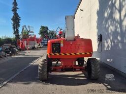 JLG M600JP