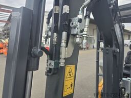 Hyundai HX17AZ