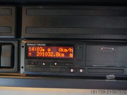 Renault C280 DTI 8 / FASSI crane 5.6T / 560 mth