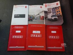 Renault C280 DTI 8 / HDS Fassi F135A.22 / remote