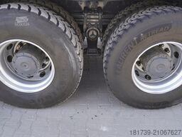 Mercedes-Benz Actros 2641 6×4 E5 / Crane / Dumper