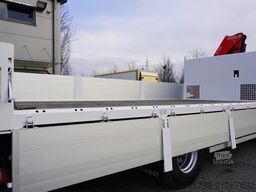 Renault C320 P4x2 E6 / Fassi 5.6 t / Range 8 m /