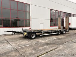  t3  3 Achs Tiefladeranhänger, wenig Benutzt