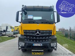 Mercedes-Benz Arocs 2048