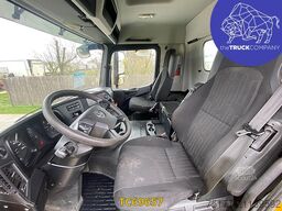 Mercedes-Benz Arocs 2048