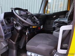 Grove GMK5250XL-1 Available For Rent, Dutch Registration