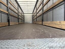 Schmitz Cargobull Semitrailer Curtainsider Standard