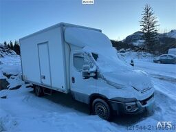 Iveco Daily box truck w/ lift and 2 sets of tires – Will