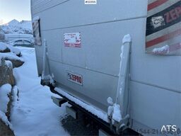 Iveco Daily box truck w/ lift and 2 sets of tires – Will