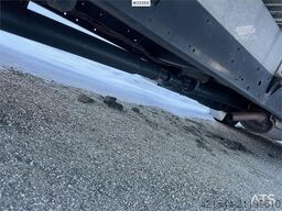 Iveco Daily box truck w/ lift and 2 sets of tires – Will