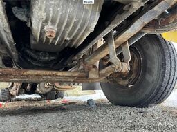 Scania 143M hook loader with 22T hook